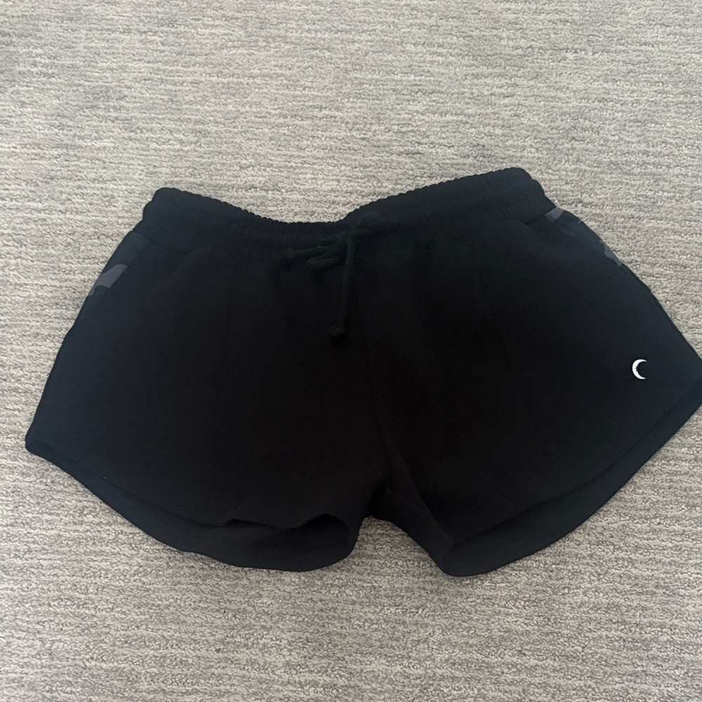 Women's Black Athletic Shorts zyia